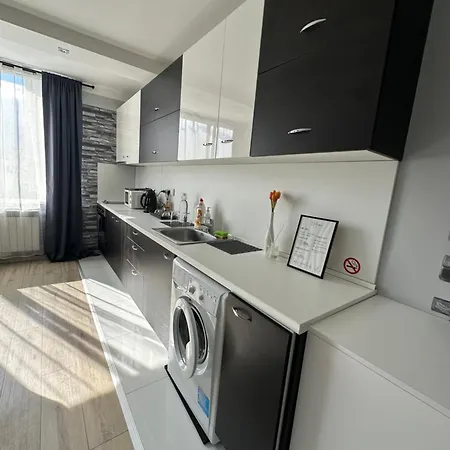 Rose South Park - Free Public Parking, Mountain View, Self Check-in, Near Metro, Stores, Family-friendly